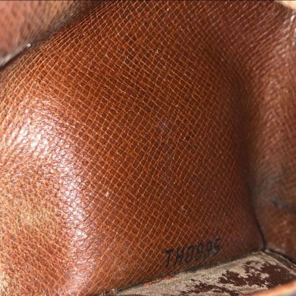 Louis Vuitton Monogram Key Holder/Wallet #377💥PRICE DROP💥 - Picture 8 of 8